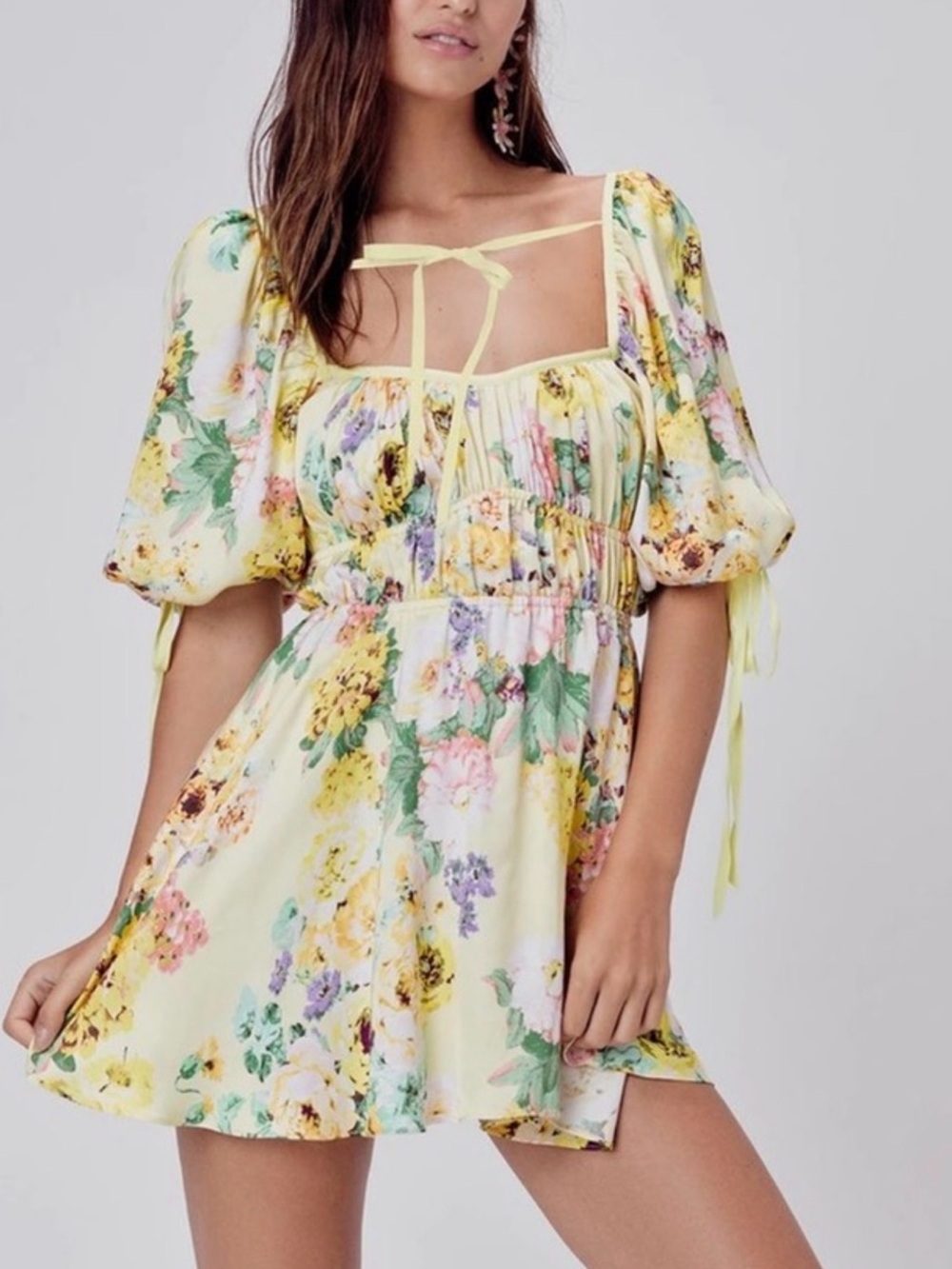 For Love & Lemons Leigh Floral Puff-Sleeve Summer Mini Dress in Yellow Size S